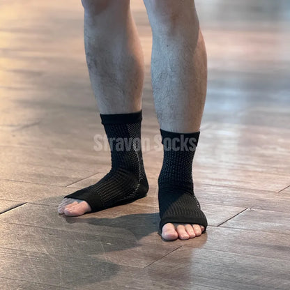 Vital Air Open-Toe Compression Socks Black
