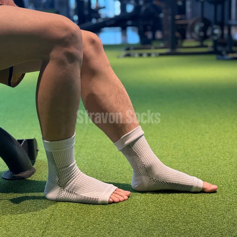 Vital Air Open-Toe Compression Socks Black